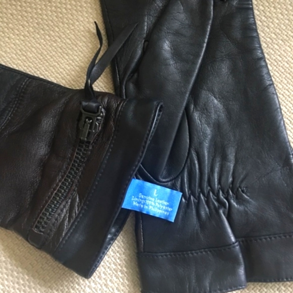 simply Vera Vera Wang Leather Gloves with zipper pockets Large